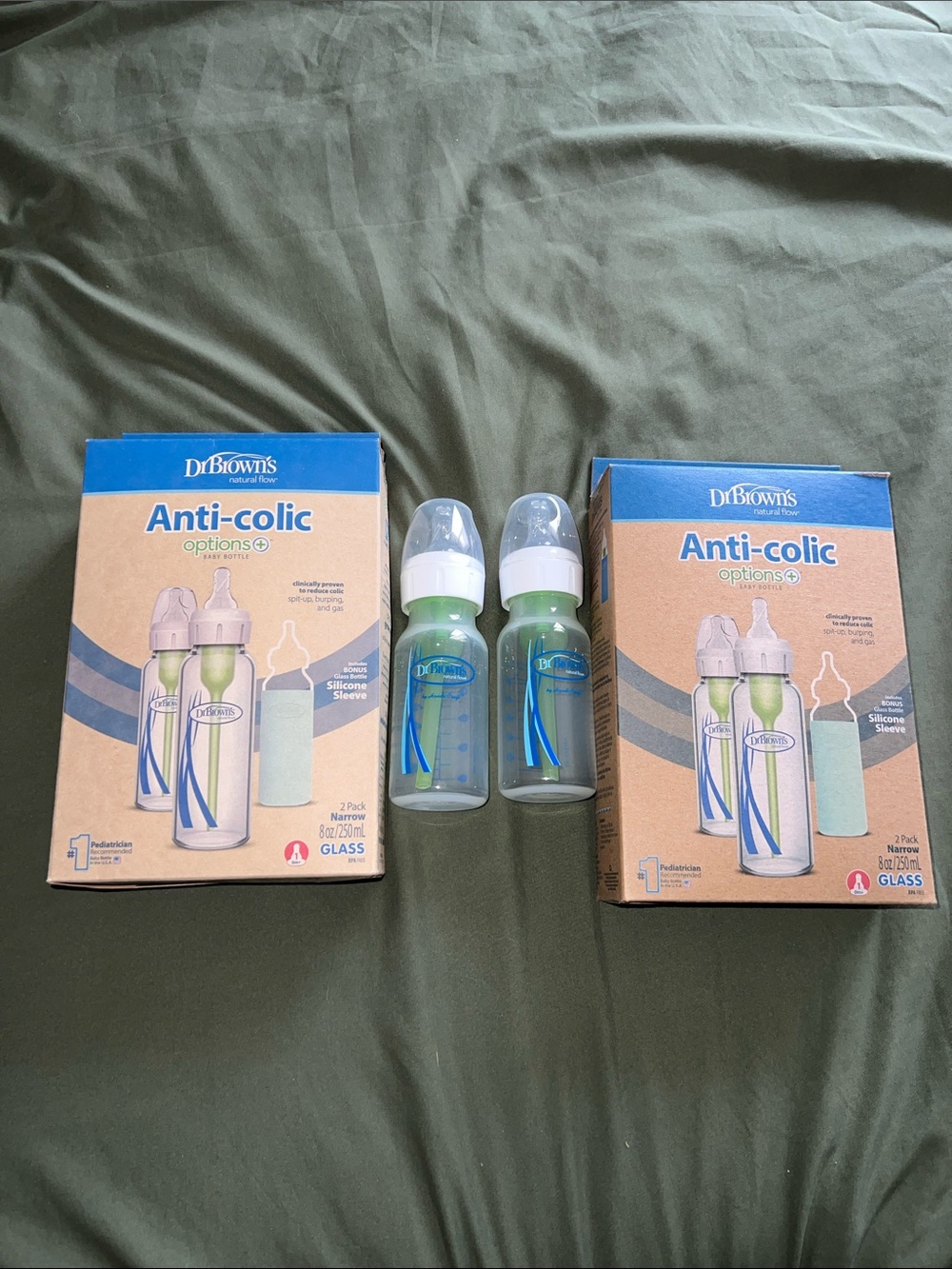 Dr. Brown's Anti-Colic Glass Baby Bottles - Green (2 Pack)